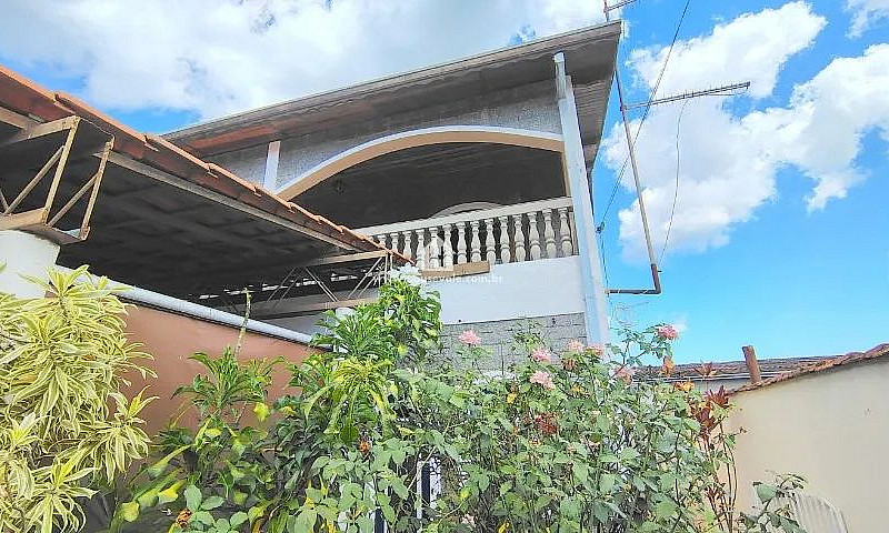 Casa Sobrado Galo Br...