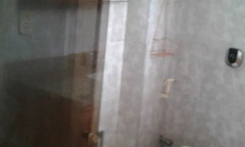Alugo Penha...