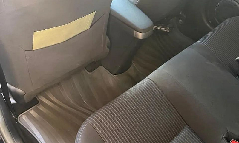 Toyota Yaris Xl Plus...