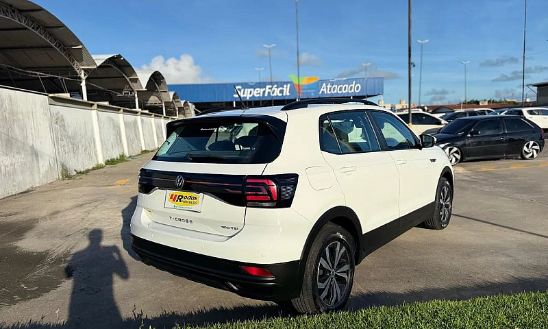 Volkswagen T-Cross S...