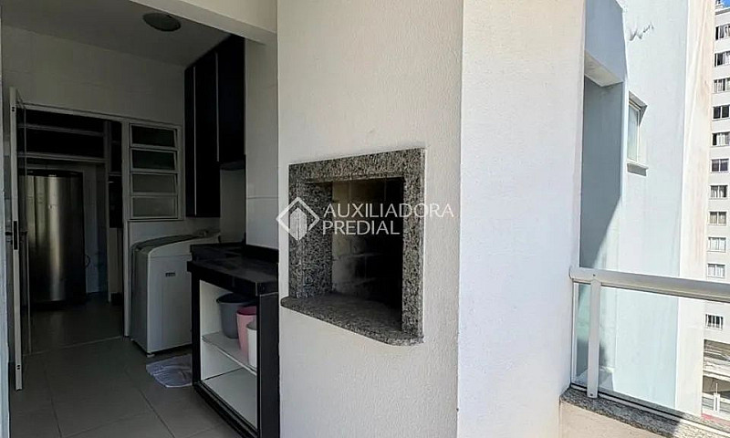 Apartamento À Venda ...