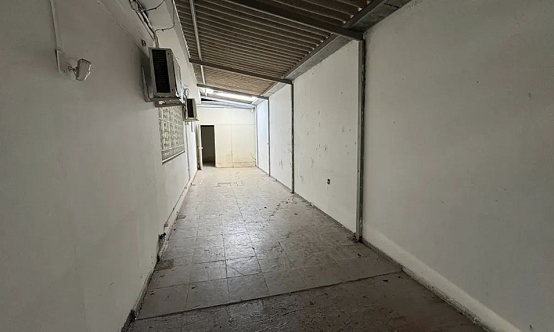 Casa Comercial No Ce...