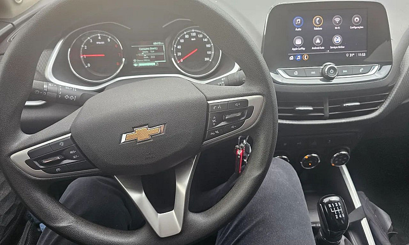Chevrolet Onix Plus ...