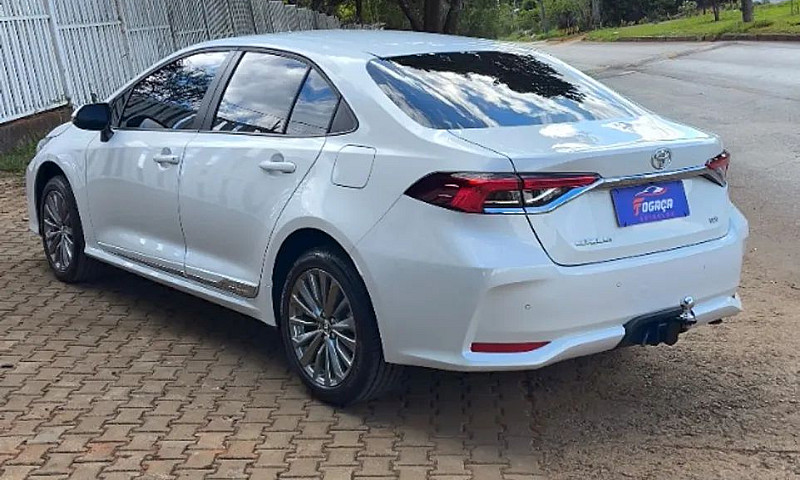 Toyota Corolla Altis...