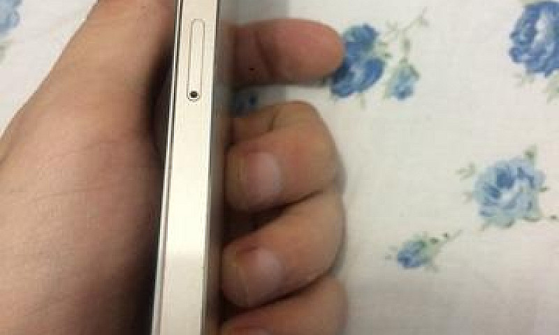 Iphone 5S 16Gb...