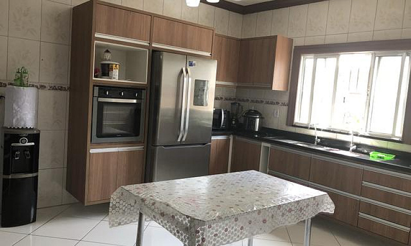 Linda Casa Com Ponto...