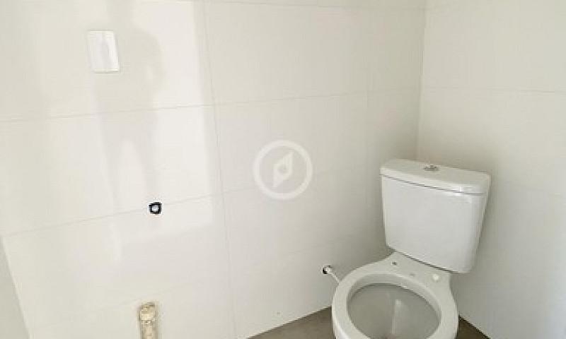 Casa À Venda No Bair...