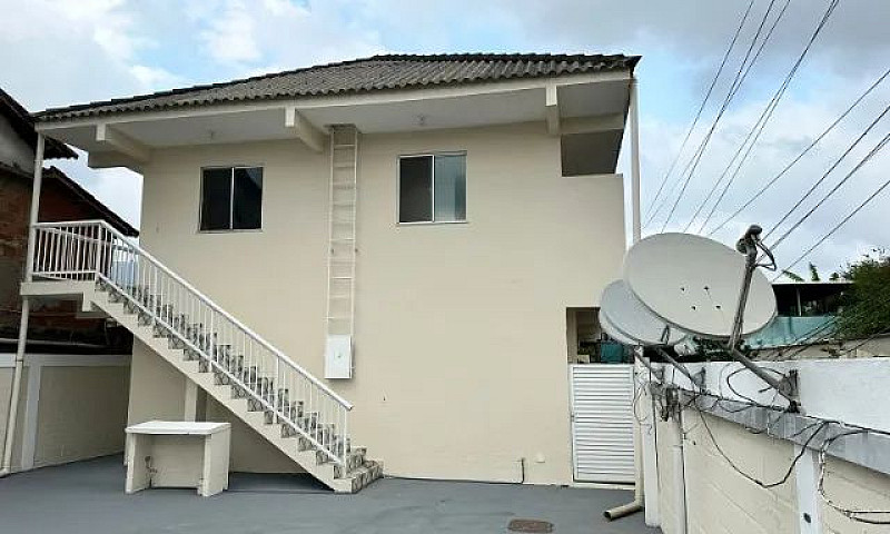 Apartamento De 1 Qua...