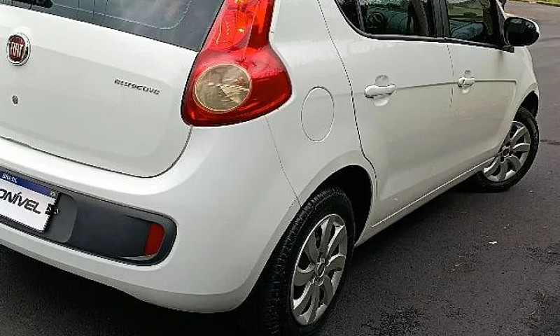 Fiat Palio Attractiv...