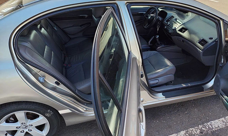 Honda Civic Sedan Lx...