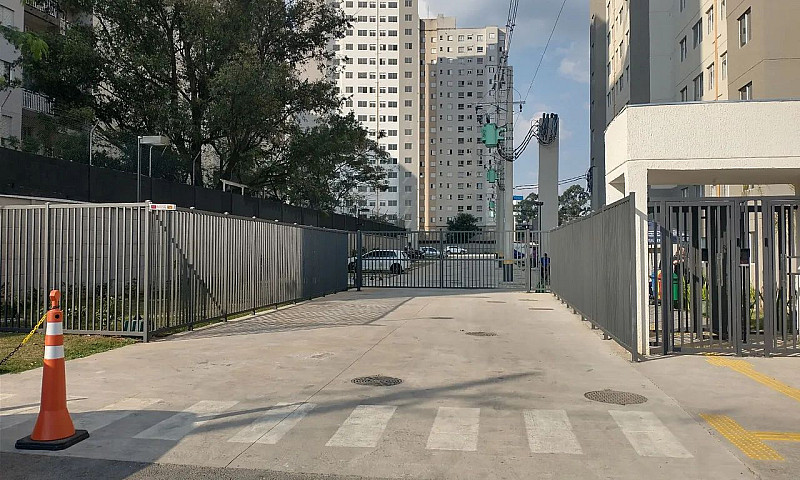 10 Minutos Do Metrô ...