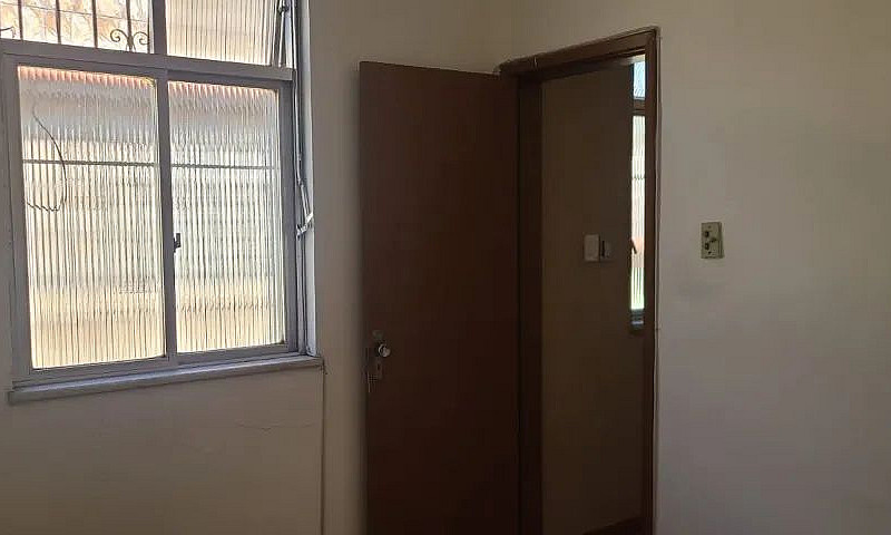 Casa De Vila Em Vila...