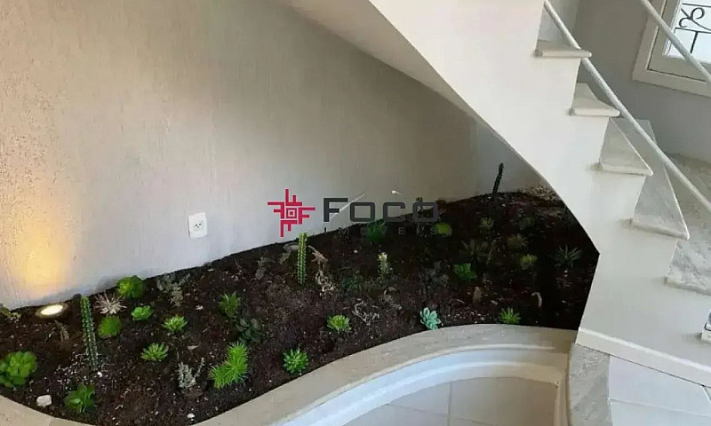 Casa/Condomínio - Re...