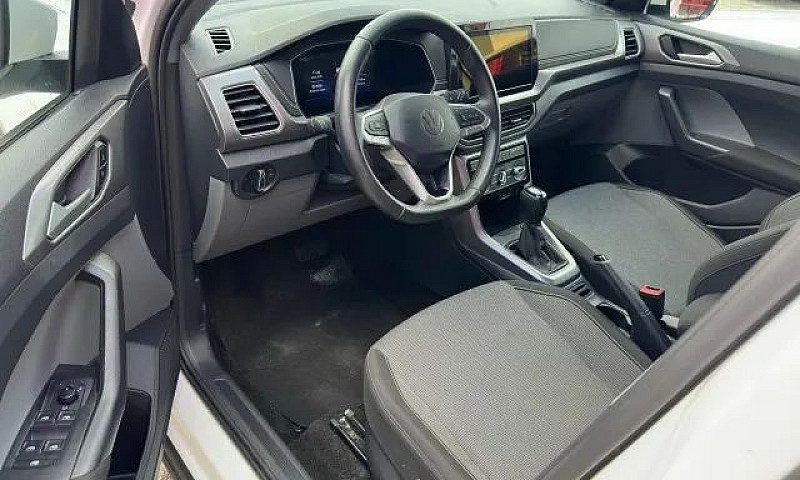 Volkswagen T-Cross 1...