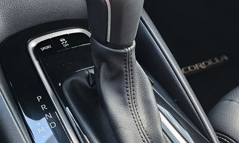 Toyota Corolla Altis...