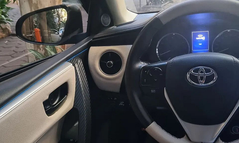 Toyota Corolla Xei 2...