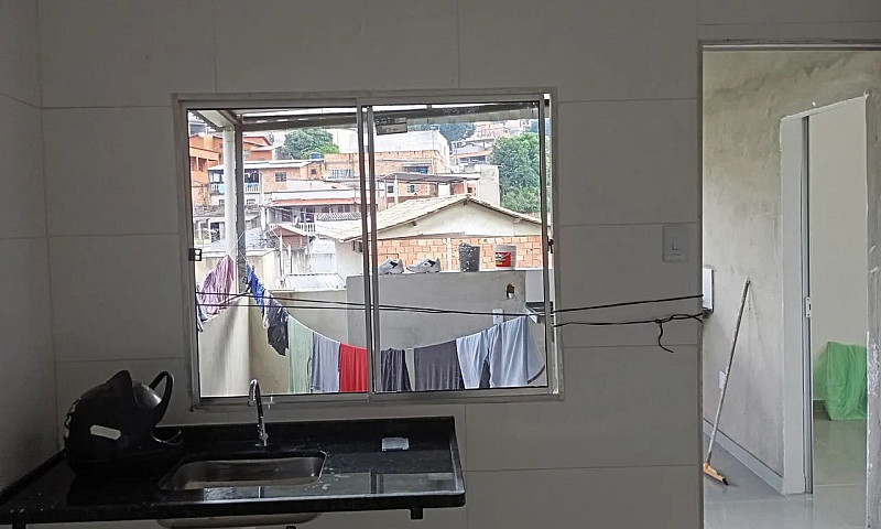 Alugo Casa No Bairro...
