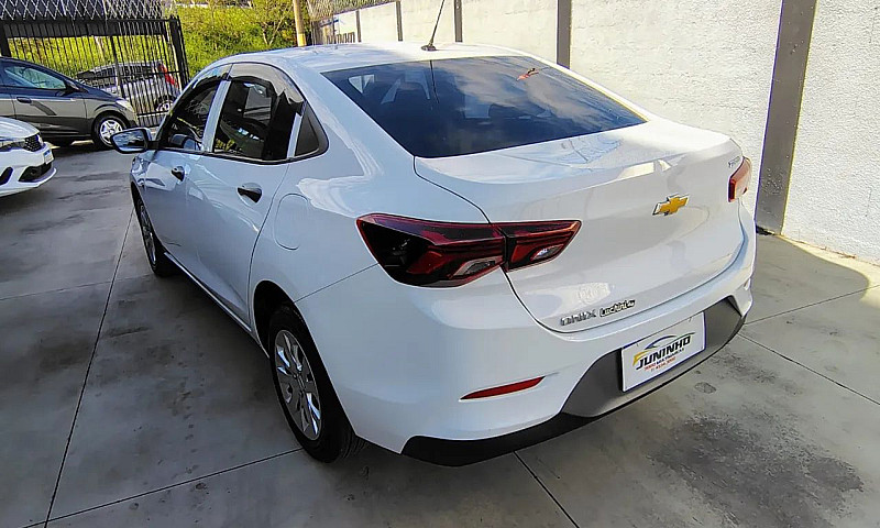 Chevrolet Onix Plus ...