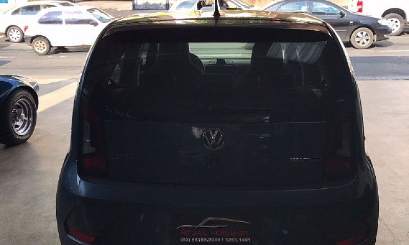 Volkswagen Up Move...