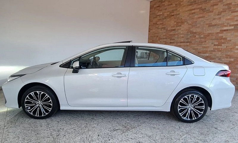 Toyota Corolla Altis...