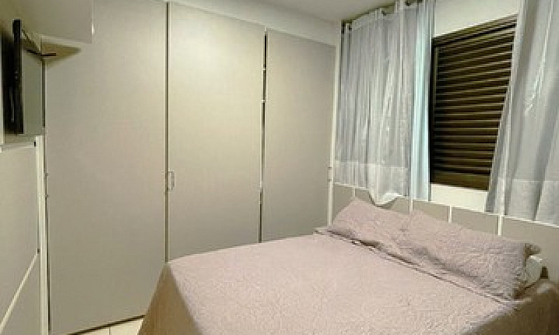 Apartamento Com 3 Su...