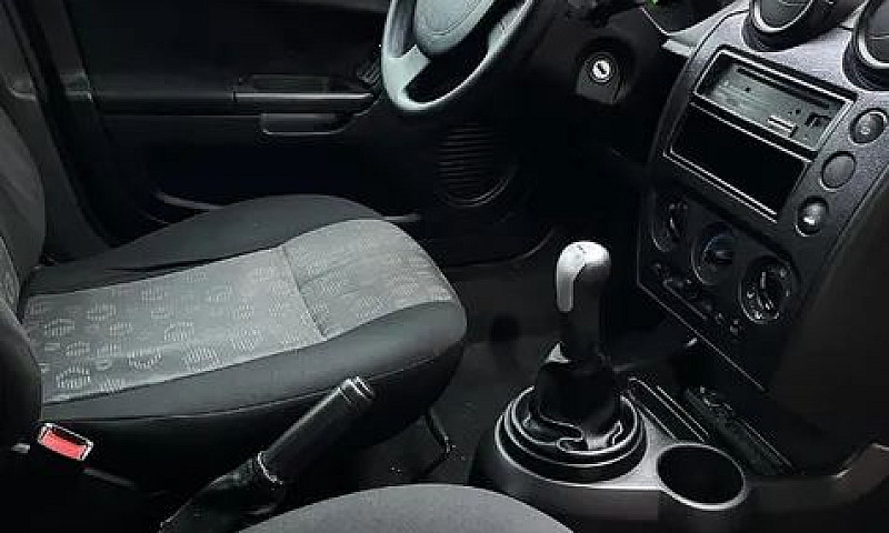 Ford/Fiesta 1.6 Flex...