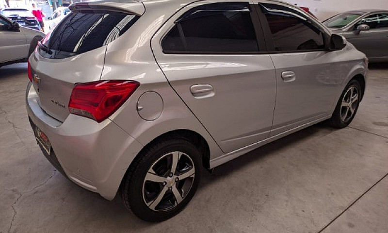 Onix 1.4 Ltz Automat...