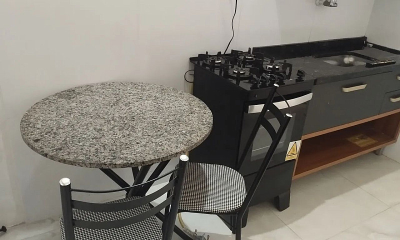 Quarto E Sala Mobili...
