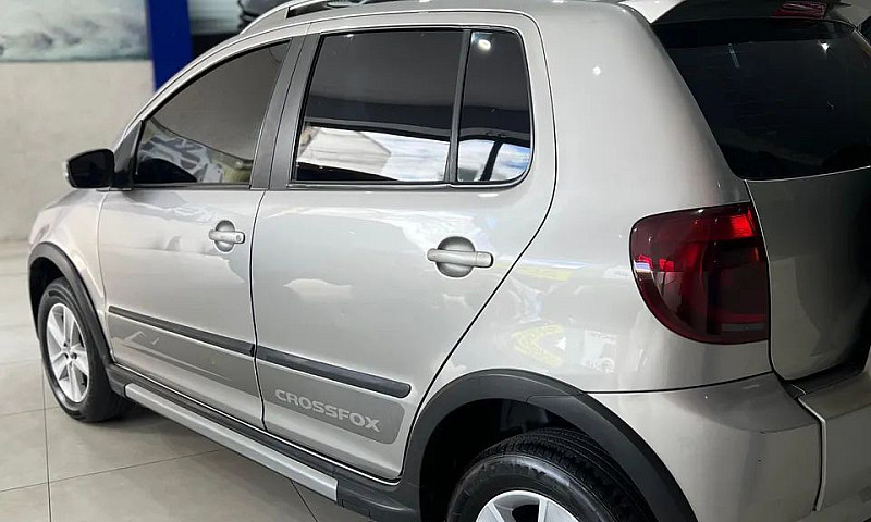 Volkswagen Crossfox ...
