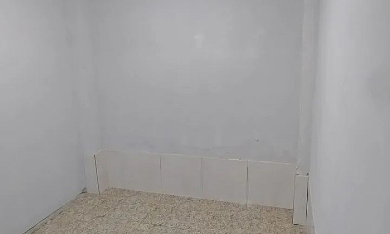 Alugo Casa No Jardim...