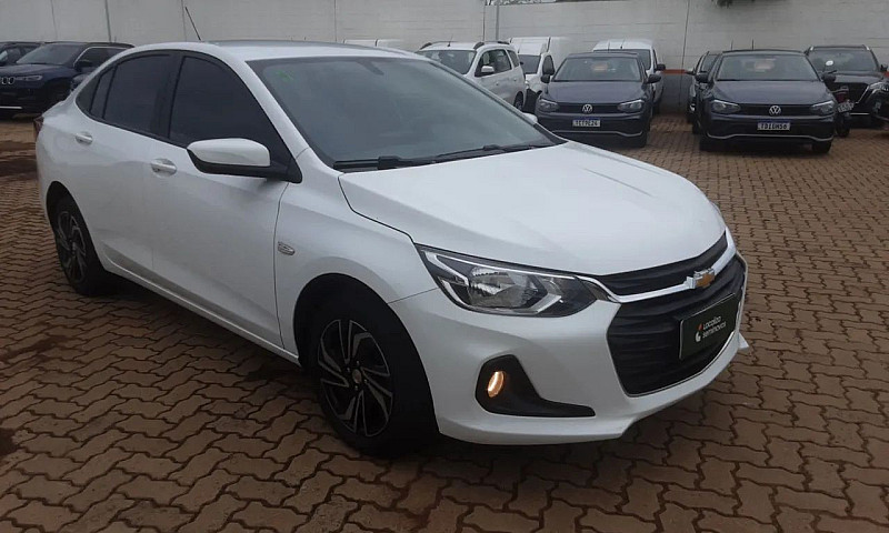 Chevrolet Onix Plus ...