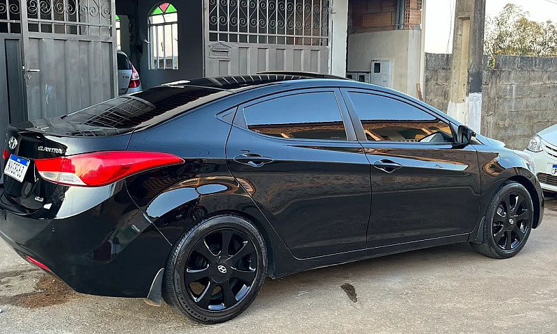 Hyundai Elantra Gls ...