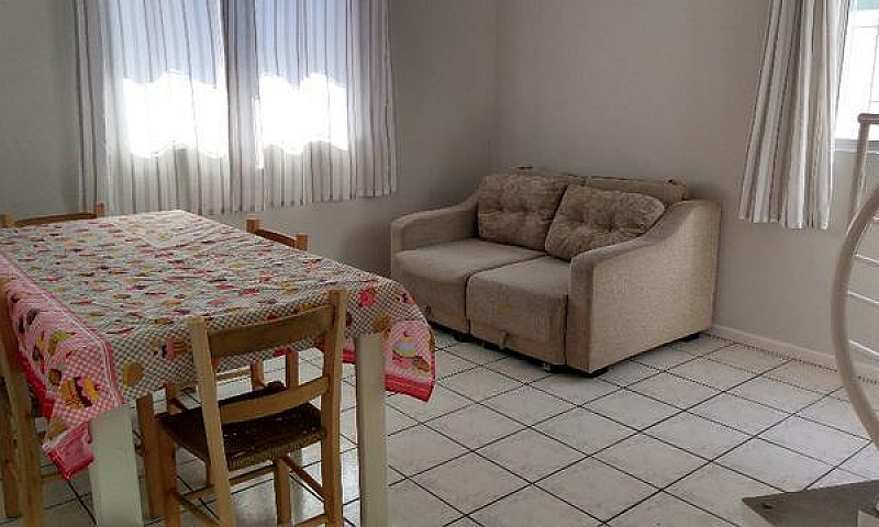 Excelente Quarto Mob...