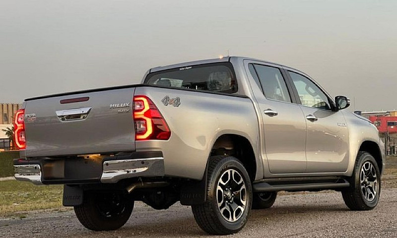 Hilux 2021  Srx At....