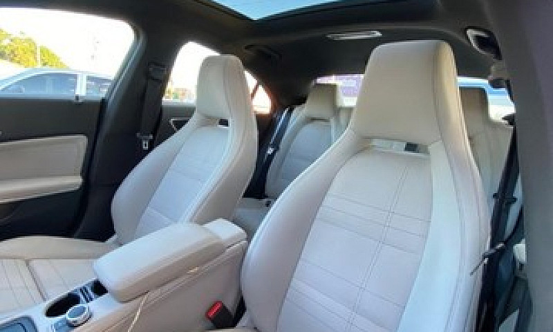 Mercedes Cla 200 Vis...