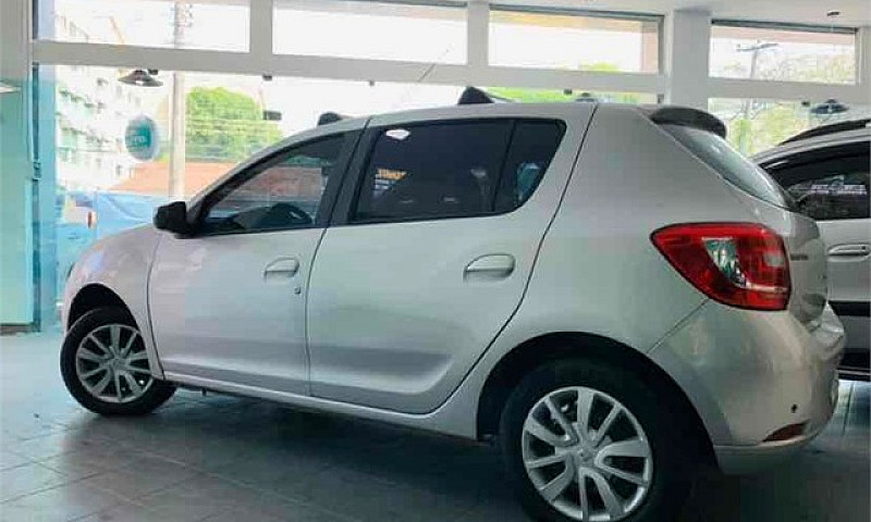 Renault Sandero 2016...
