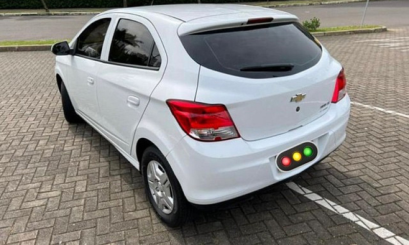 Chevrolet Onix 1.0 M...