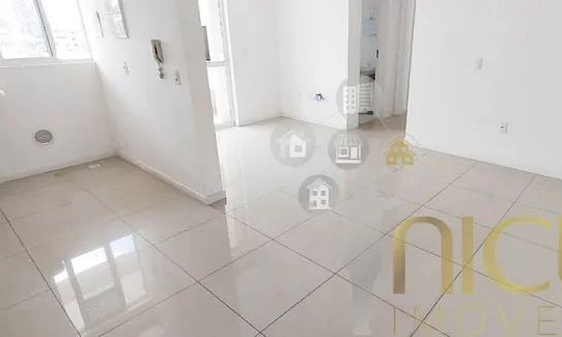 Apartamento Com 02 D...