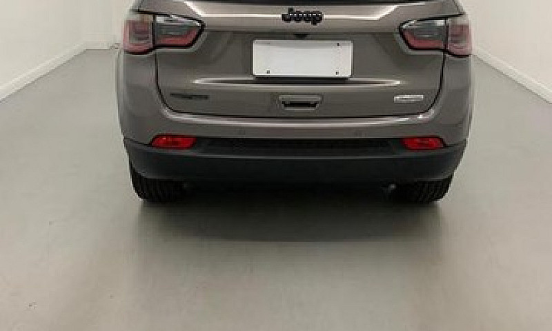 Jeep Compass Longitu...