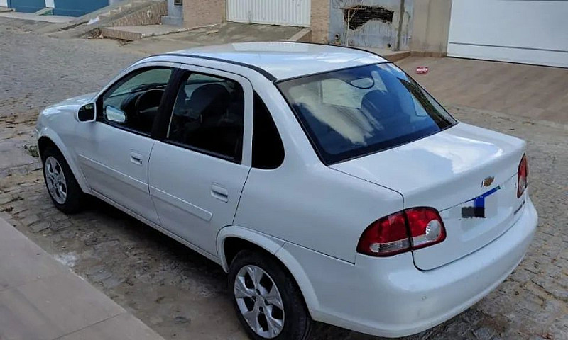 Chevrolet Classic Li...