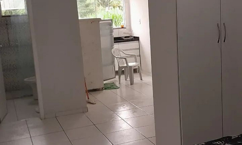 Alugo Kitnet Mobilia...