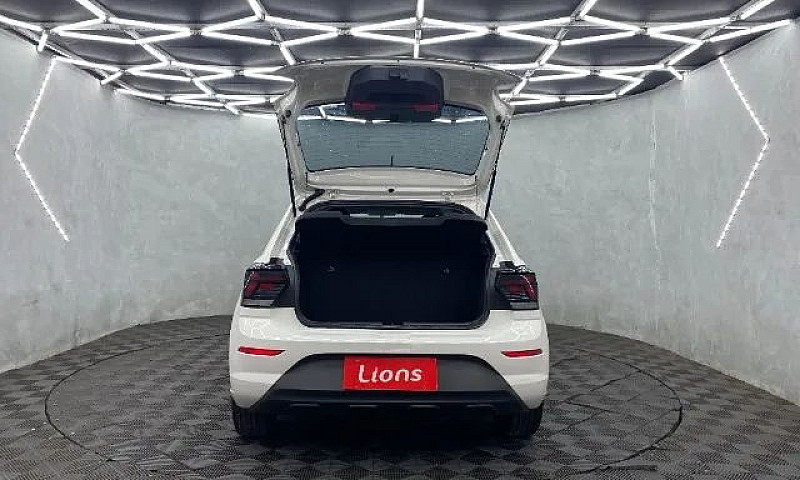 Volkswagen Polo 2023...