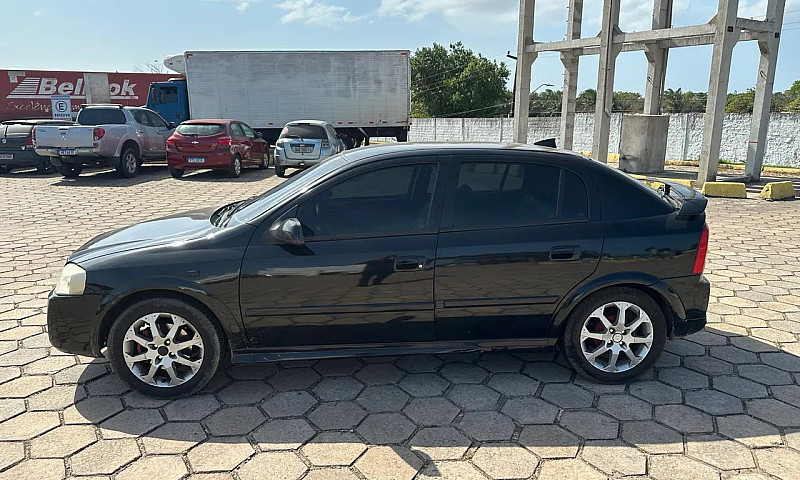 Chevrolet Astra Adva...
