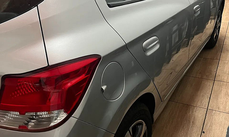 Chevrolet Onix Joy H...