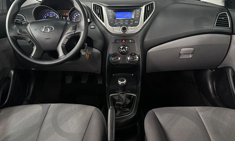 Hyundai Hb20 S For Y...