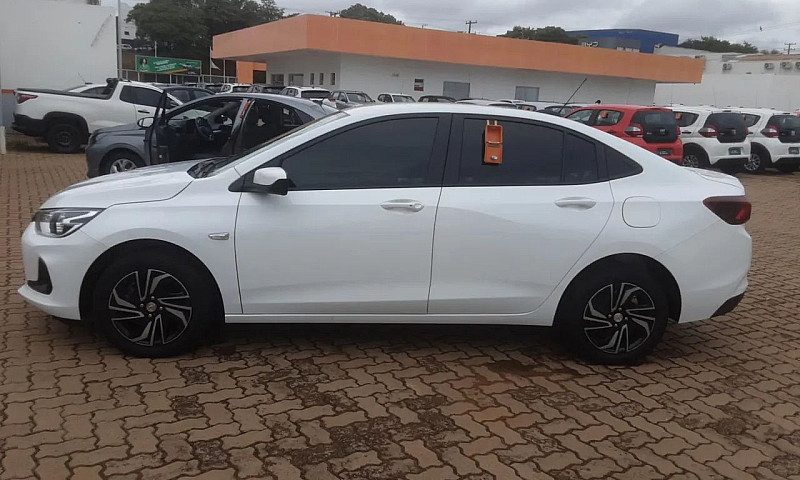 Chevrolet Onix Plus ...