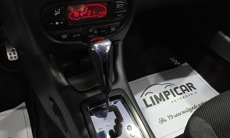 Peugeot 207 Hatch Xs...