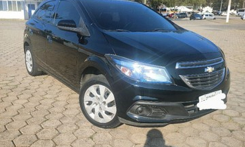 Onix Lt 1.4 2015...