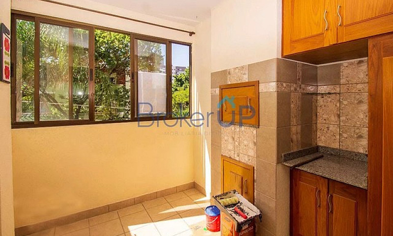 Apartamento Padrão E...