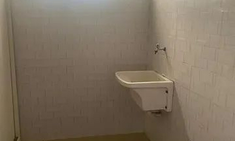 Alugo Lindo Apartame...